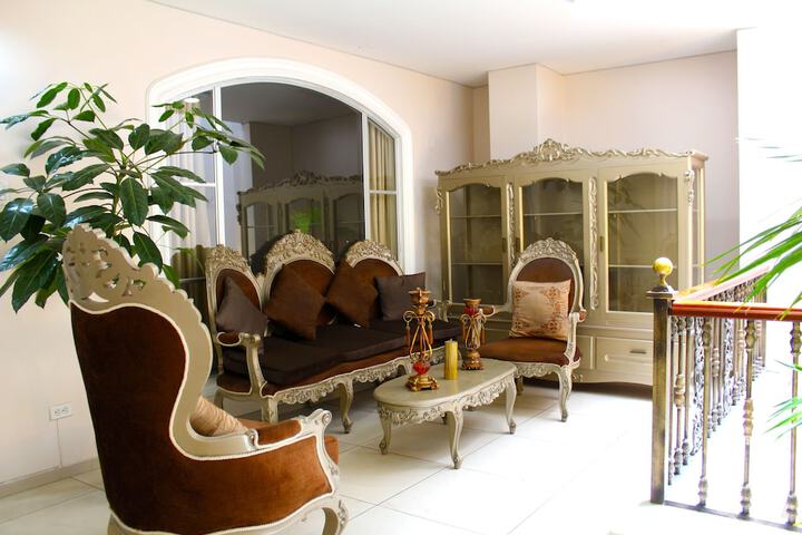 Room 45 of 61