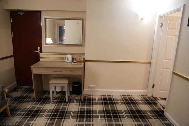 Room 39 of 69