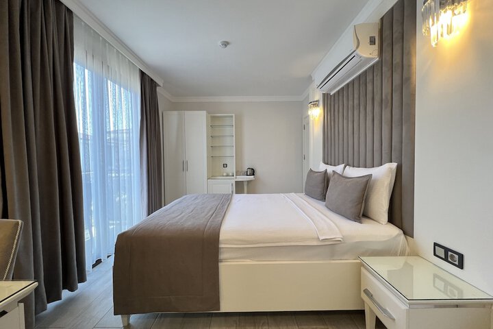 Room 38 of 107
