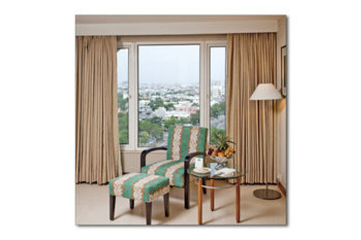 Room 28 of 45