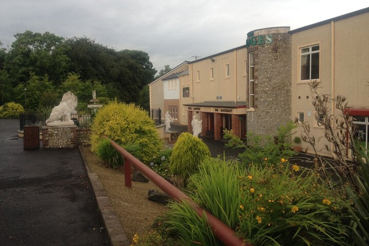The Hedges Hotel