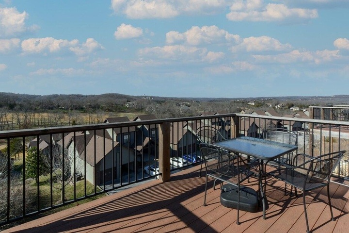 Terrace/Patio 6 of 22