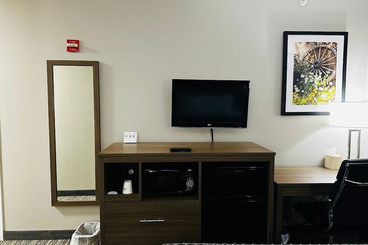 2 Double Beds (5 of 5)