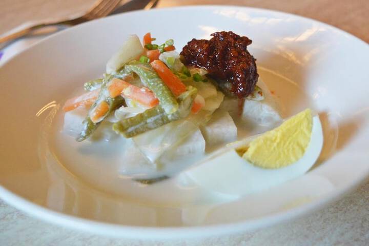 Dining Photos