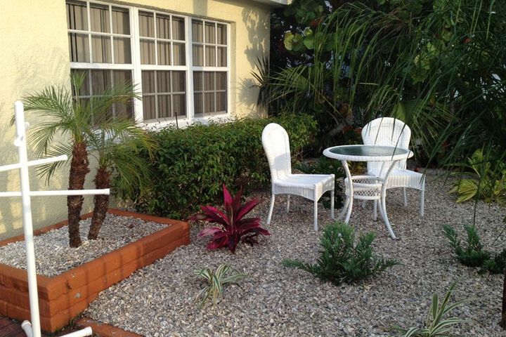 Property Grounds 23 of 25