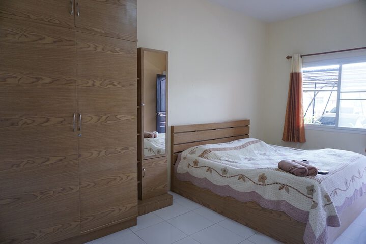 Room 10 of 21