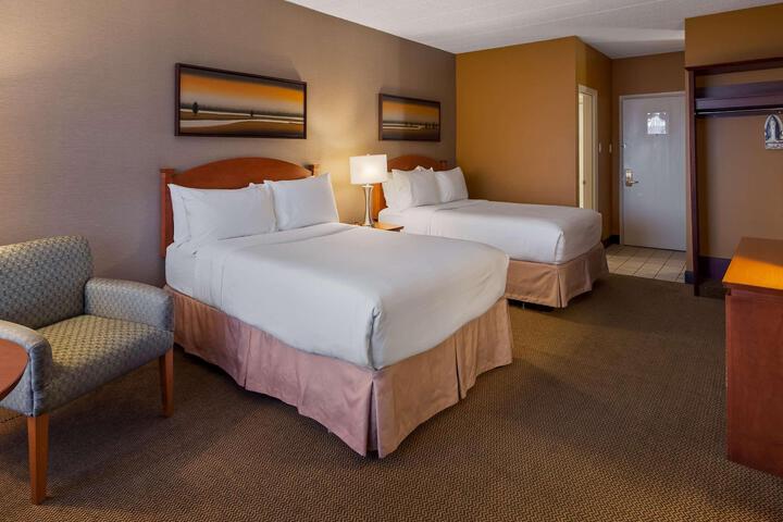 Standard Room, King or Two Doubles (12 of 15)