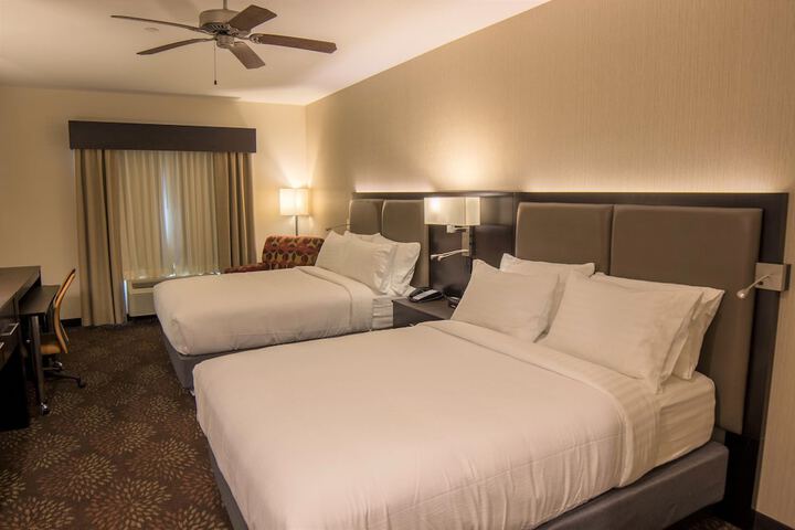 Room 2 of 21