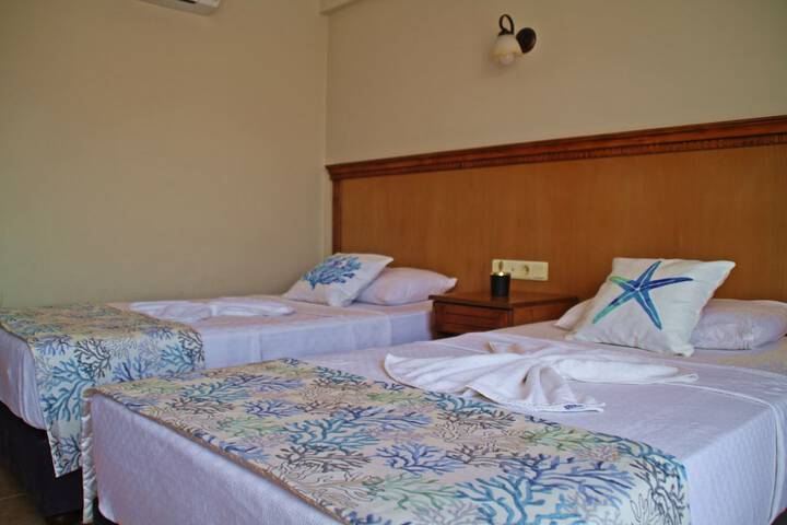 Room 19 of 104