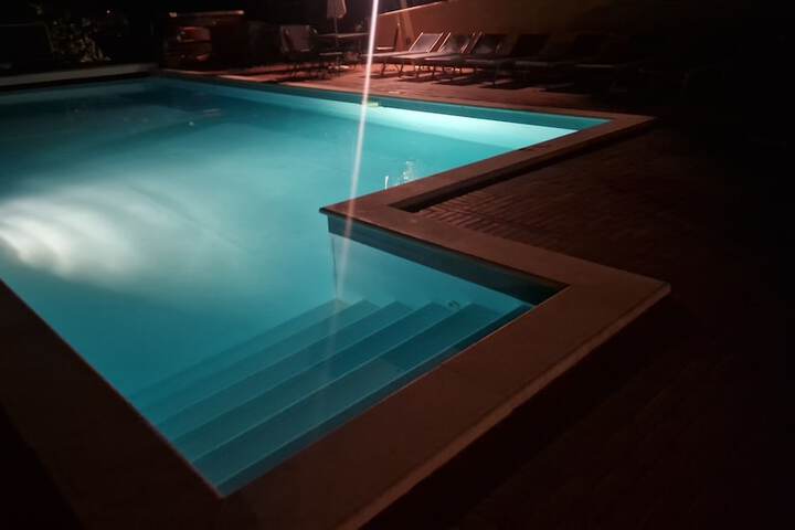 Hotel 66 of 69