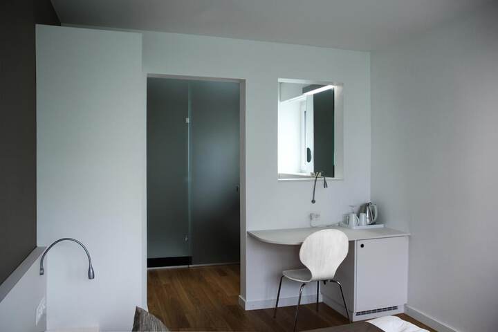 Room 15 of 57