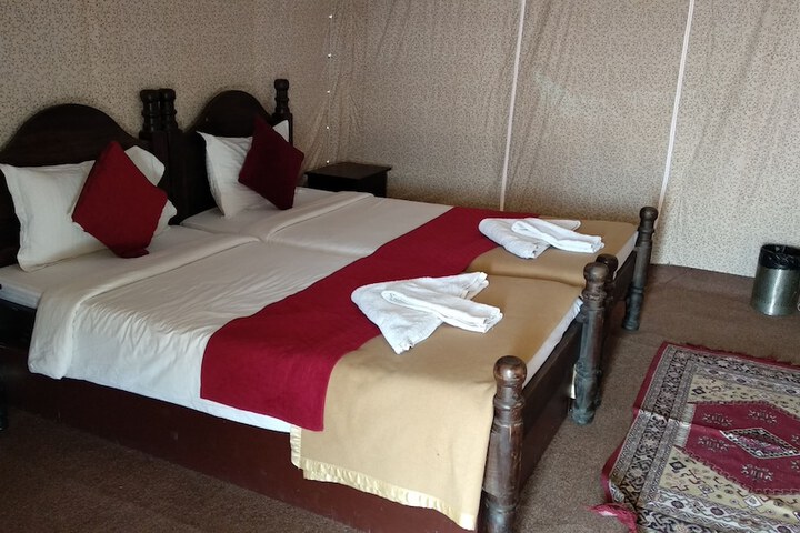 Room 4 of 26