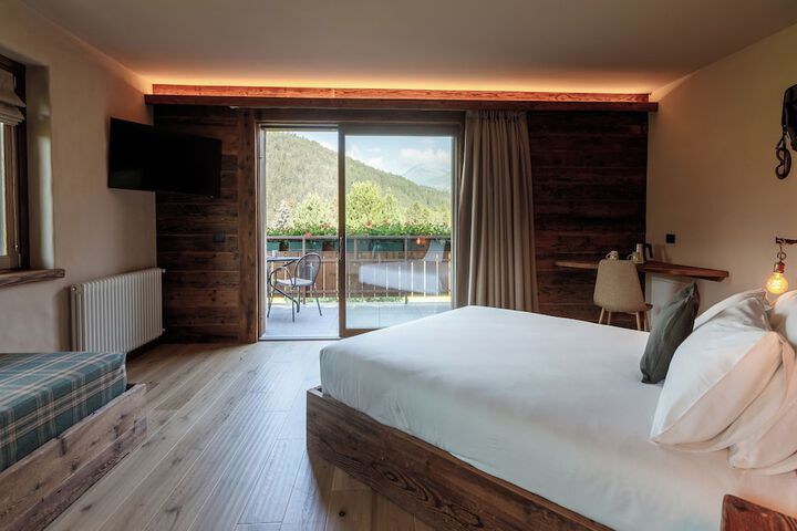 Room 60 of 172