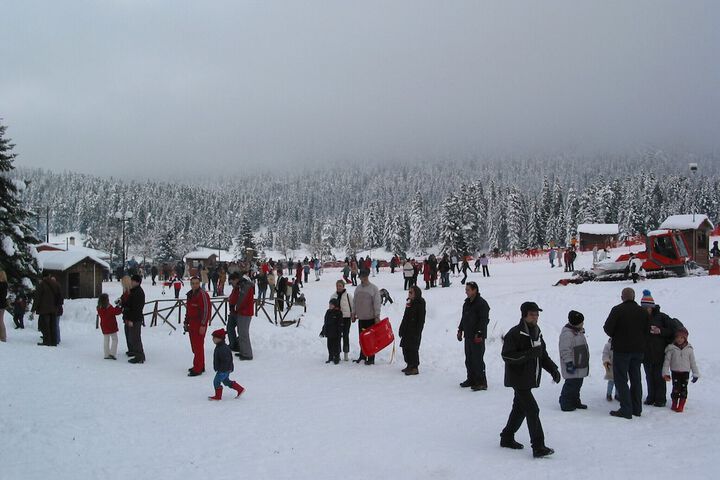 Snow and ski sports