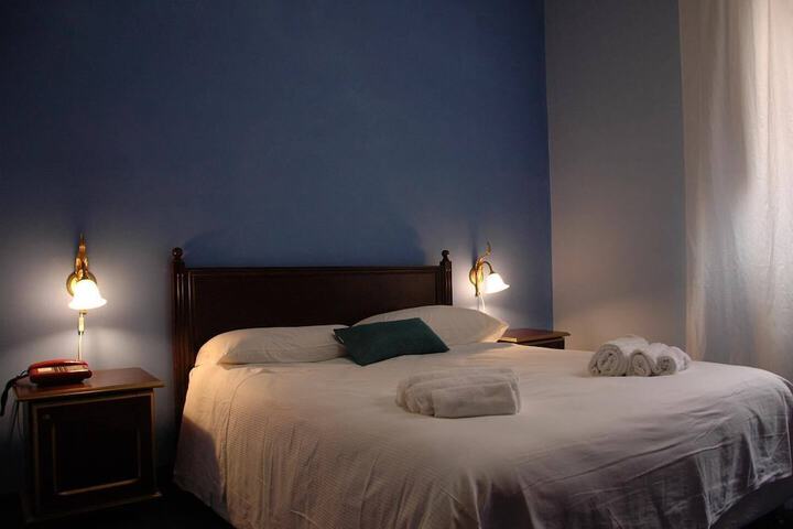 Room 10 of 162
