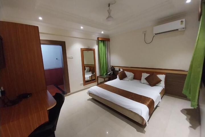 Hotel Om Park