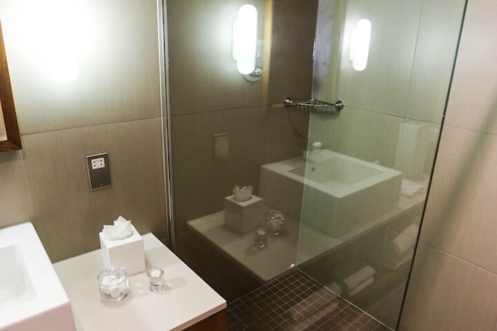 Room 46 of 70