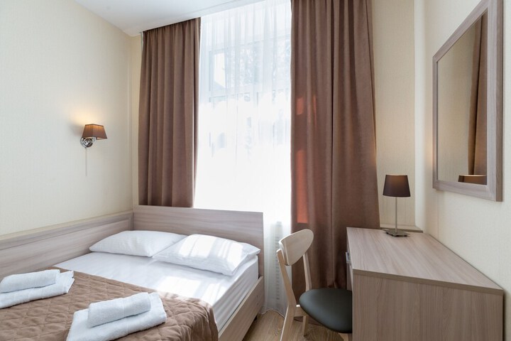 Room 20 of 34