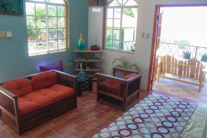 Room 12 of 46