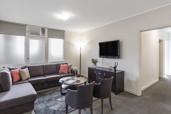 Room 16 of 35
