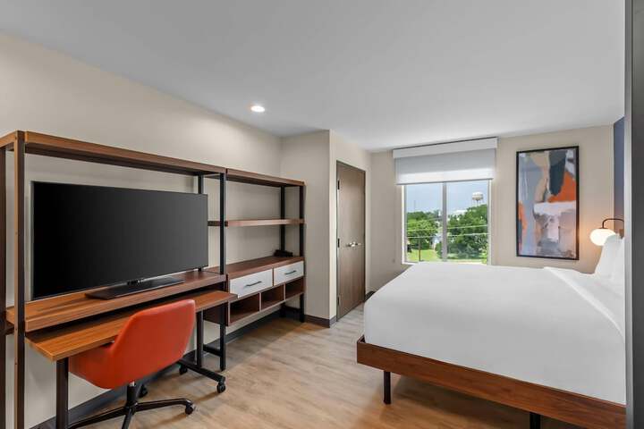Room 45 of 65
