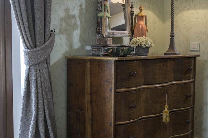 Room 25 of 68