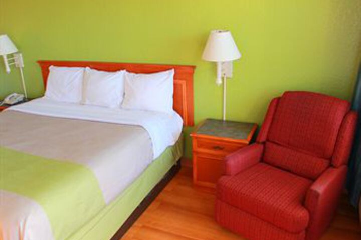 Guest Suite Photo