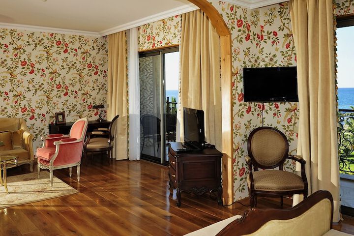 Room 19 of 88