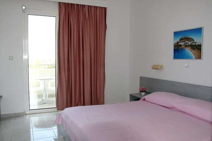 Room 3 of 45