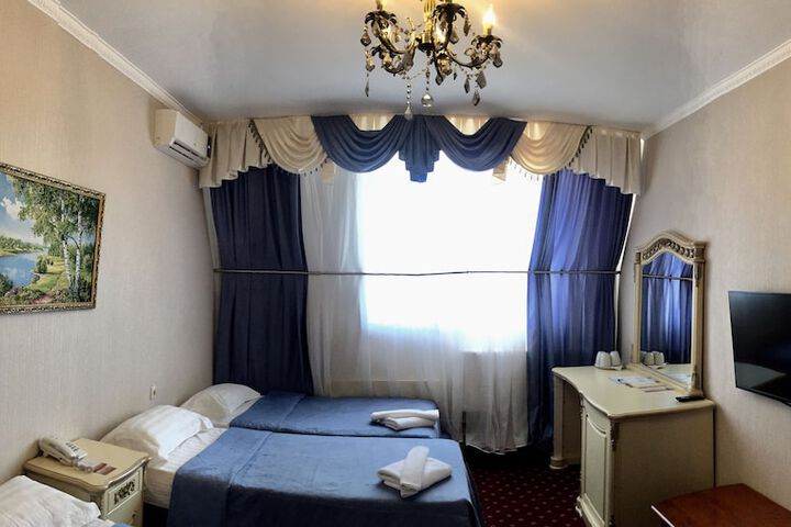 Room 19 of 81