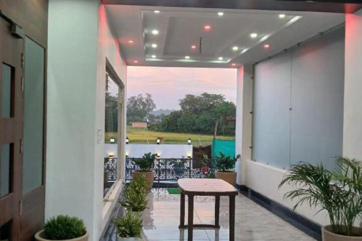 General 6 of 26
