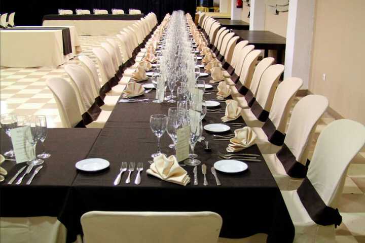 Ballroom/Hall 23 of 30