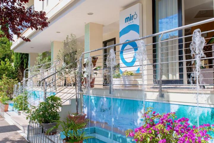 Hotel MIRO