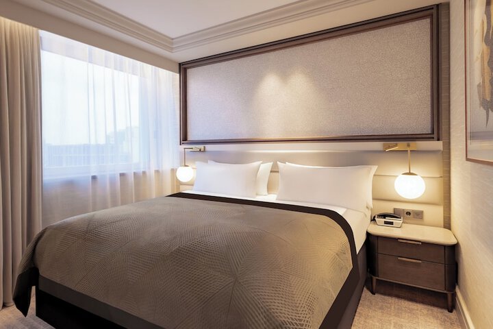 Room 210 of 457