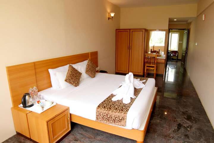 Room 20 of 48