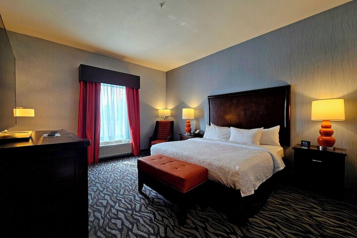 Room 15 of 36
