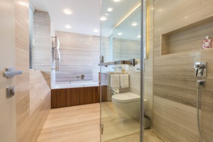 Room 2 of 43