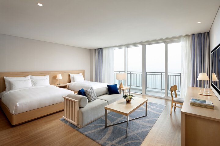 Room 20 of 181