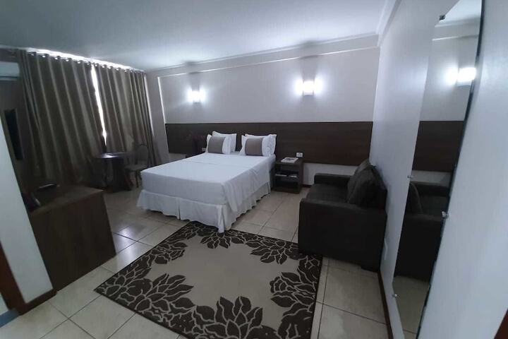 Room 5 of 56