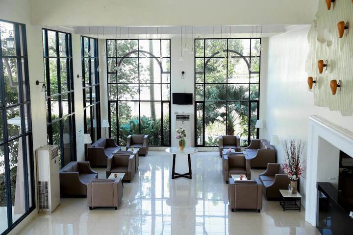 Hotel Interior 7 of 67