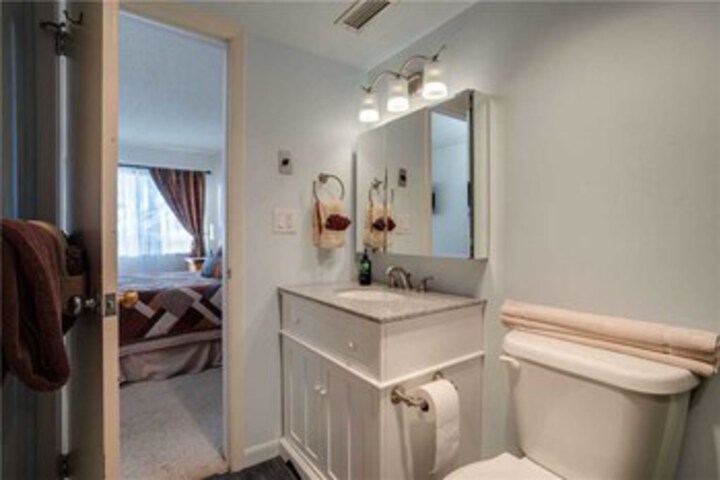 Room 2 of 23