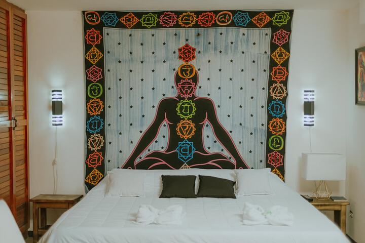 Room 43 of 80