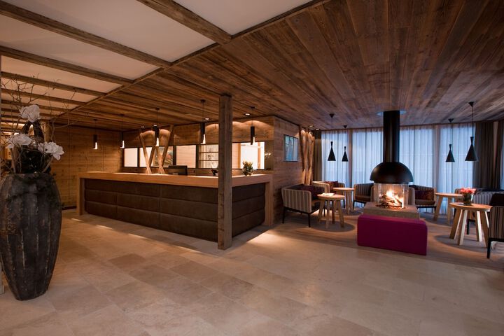 Hotel Interior 2 of 49