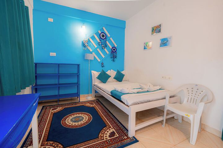 Room 6 of 95