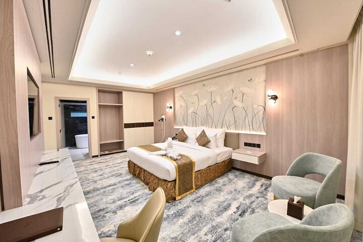 Room 19 of 39