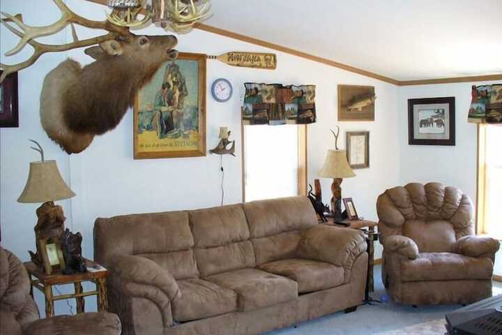 Room 12 of 36