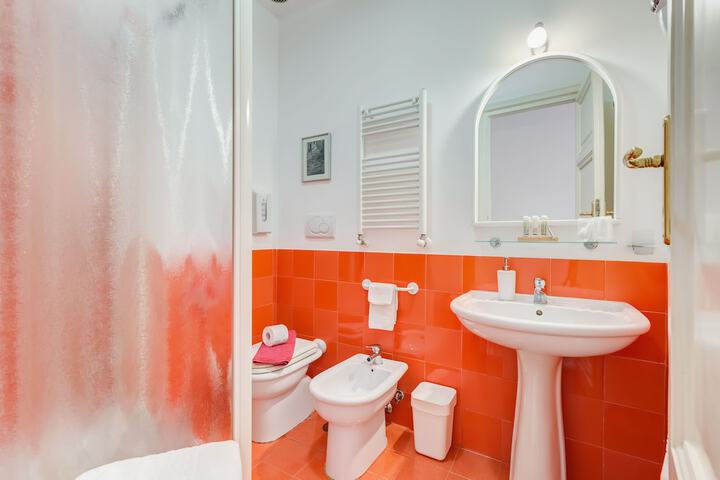 Clean Restrooms