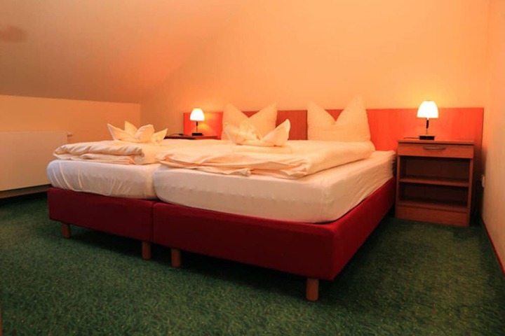 Room 22 of 51