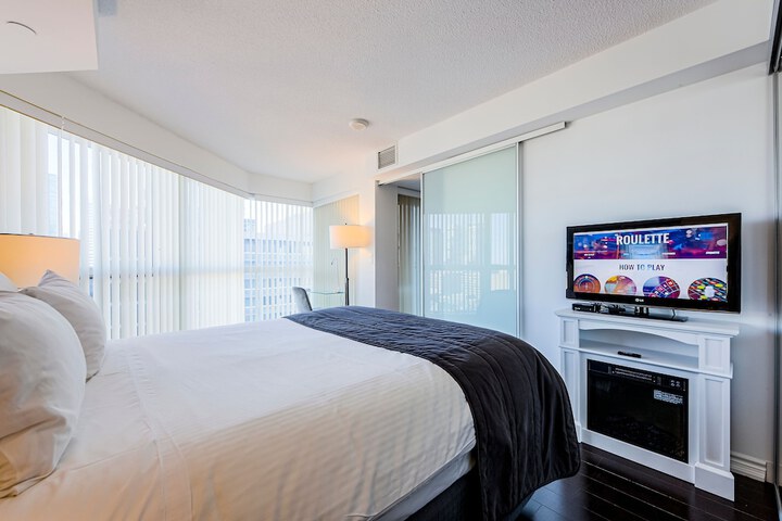 Room 25 of 104