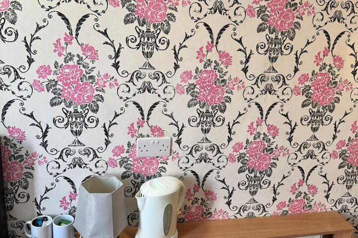 Room 35 of 156